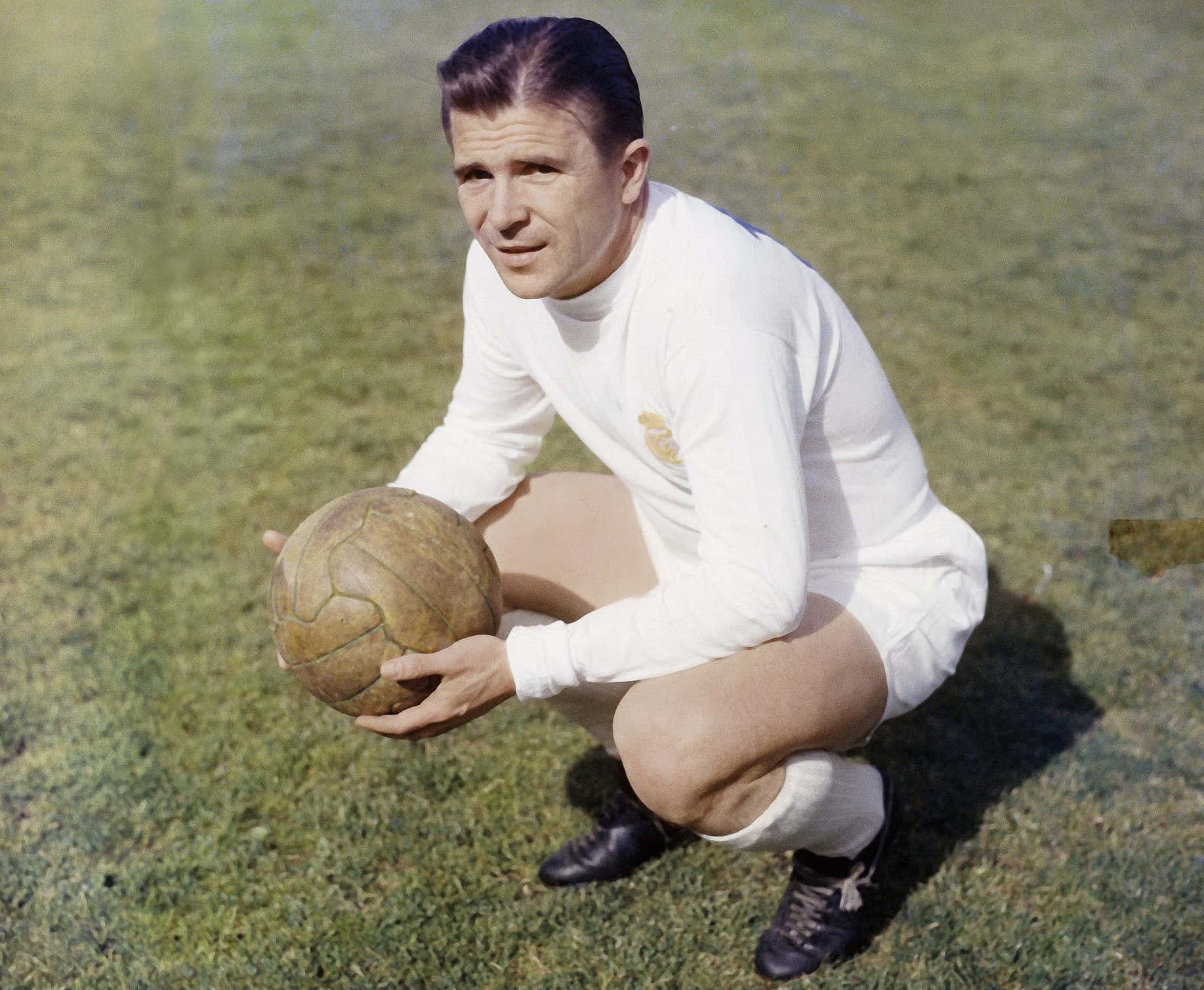 Chân sút vĩ đại Ferenc Puskas.